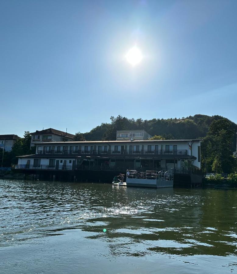 Melin Residence Orşova Eksteriør bilde